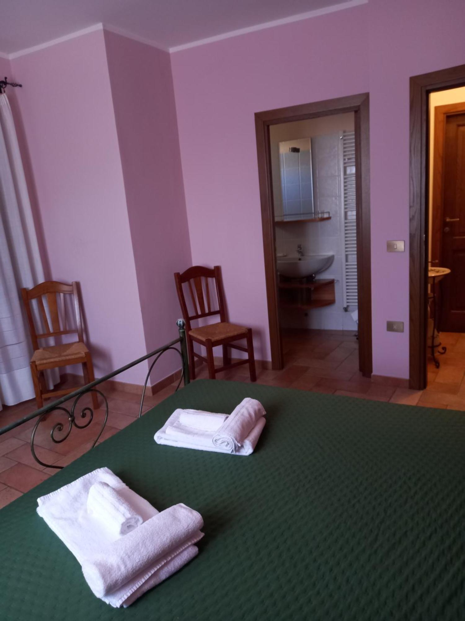 Agriturismo Il Borghetto モンテファルコ エクステリア 写真